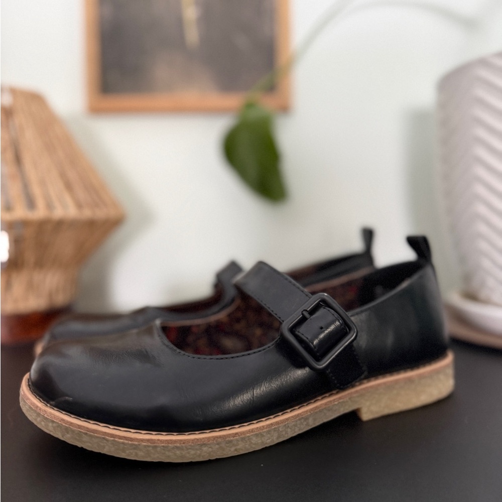 B. O. C.  Classic Black  Shoes mary janes
